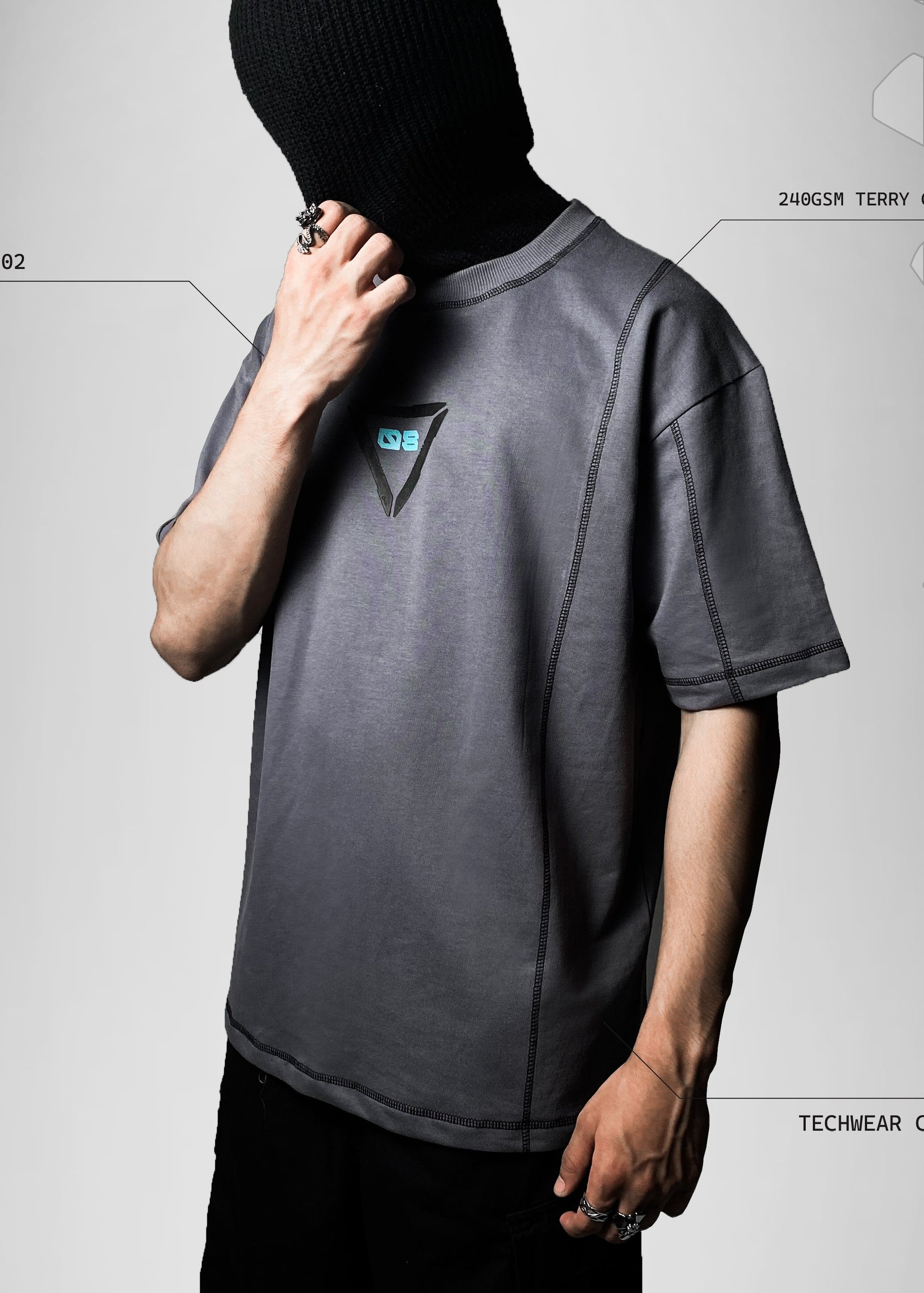 KAIJU NO.8 / OVERSIZED T-SHIRT