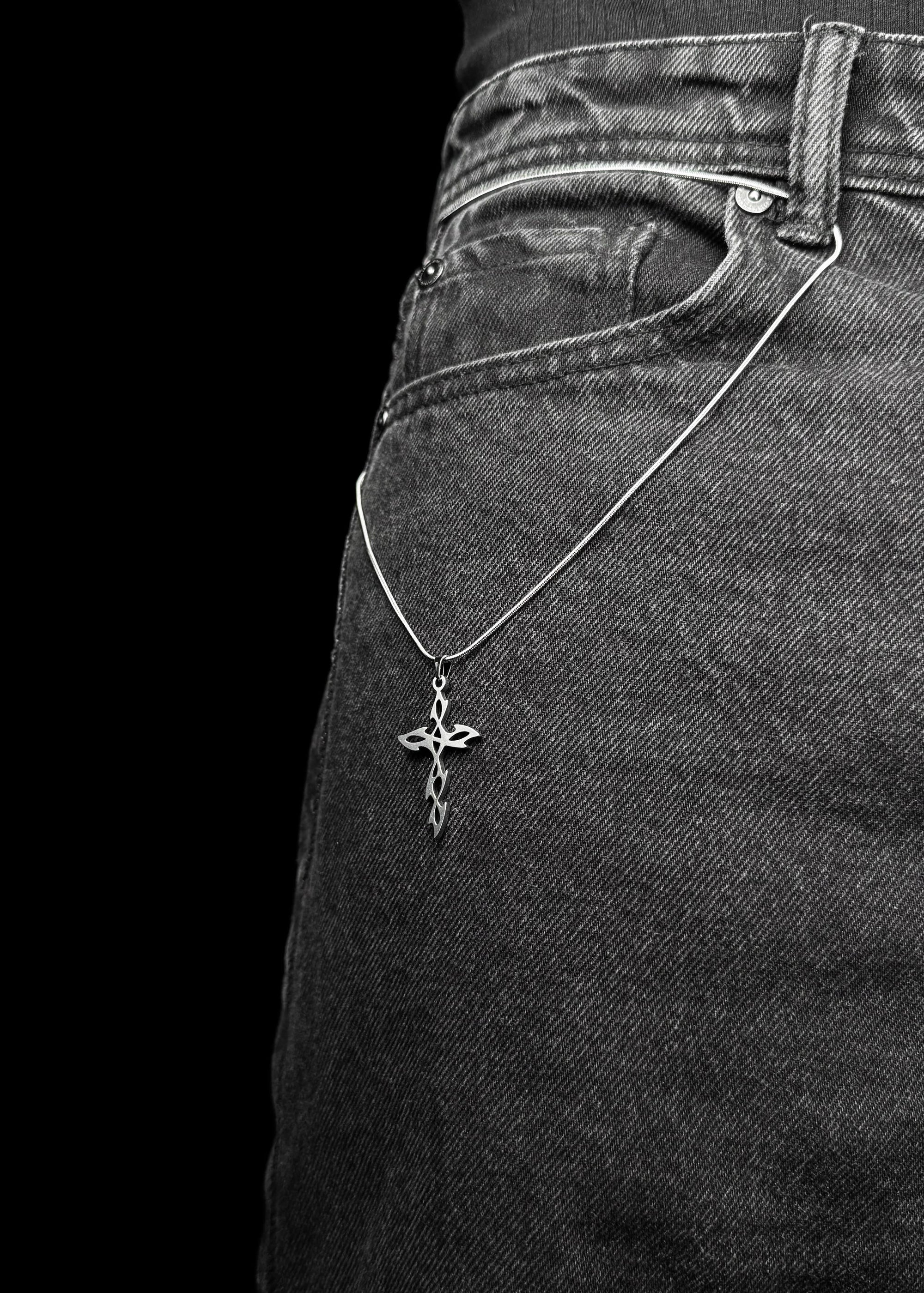 CROSS CHROME / PENDANT WITH CHAIN