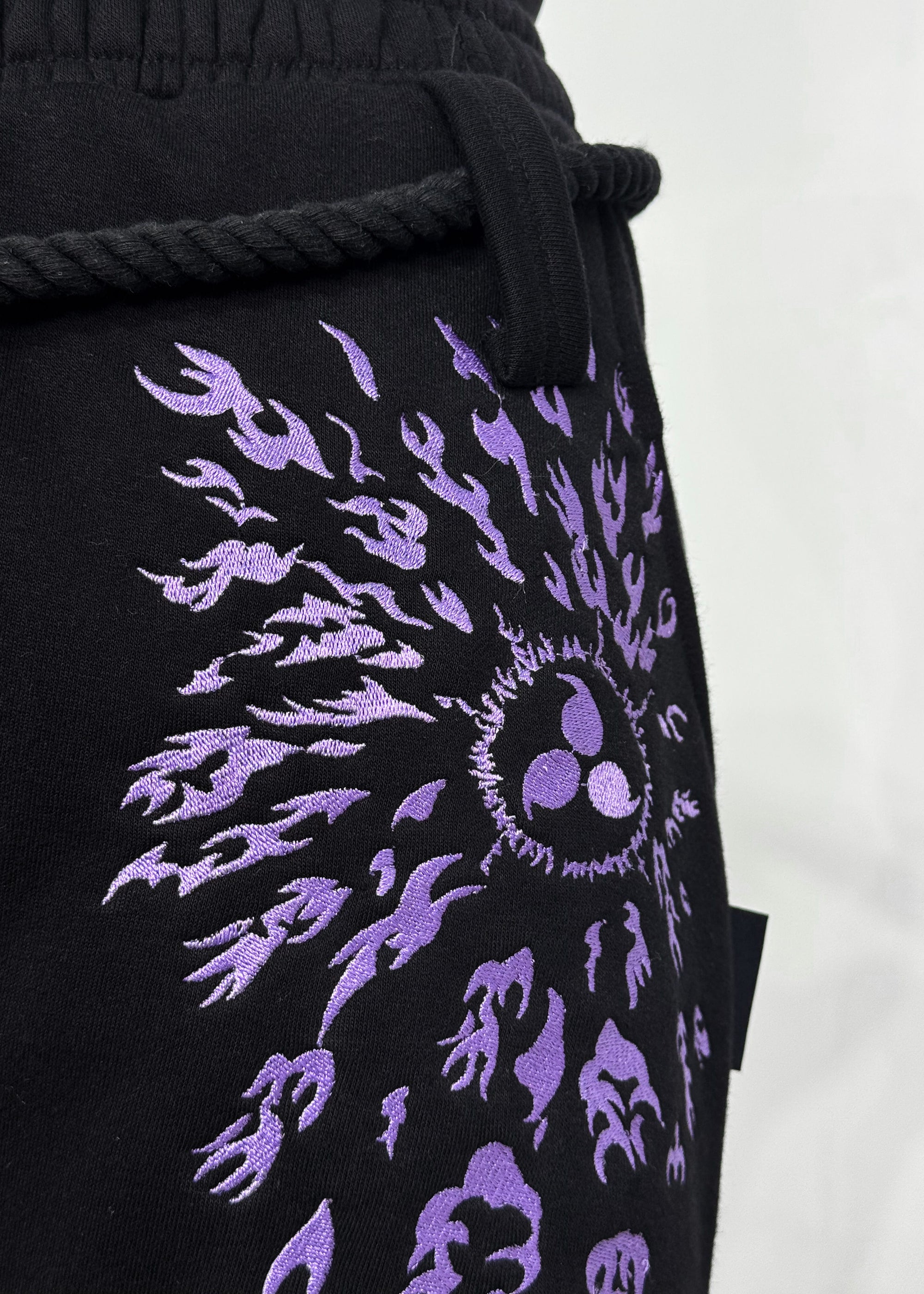 SASUKE CURSE / BARREL SWEATPANT