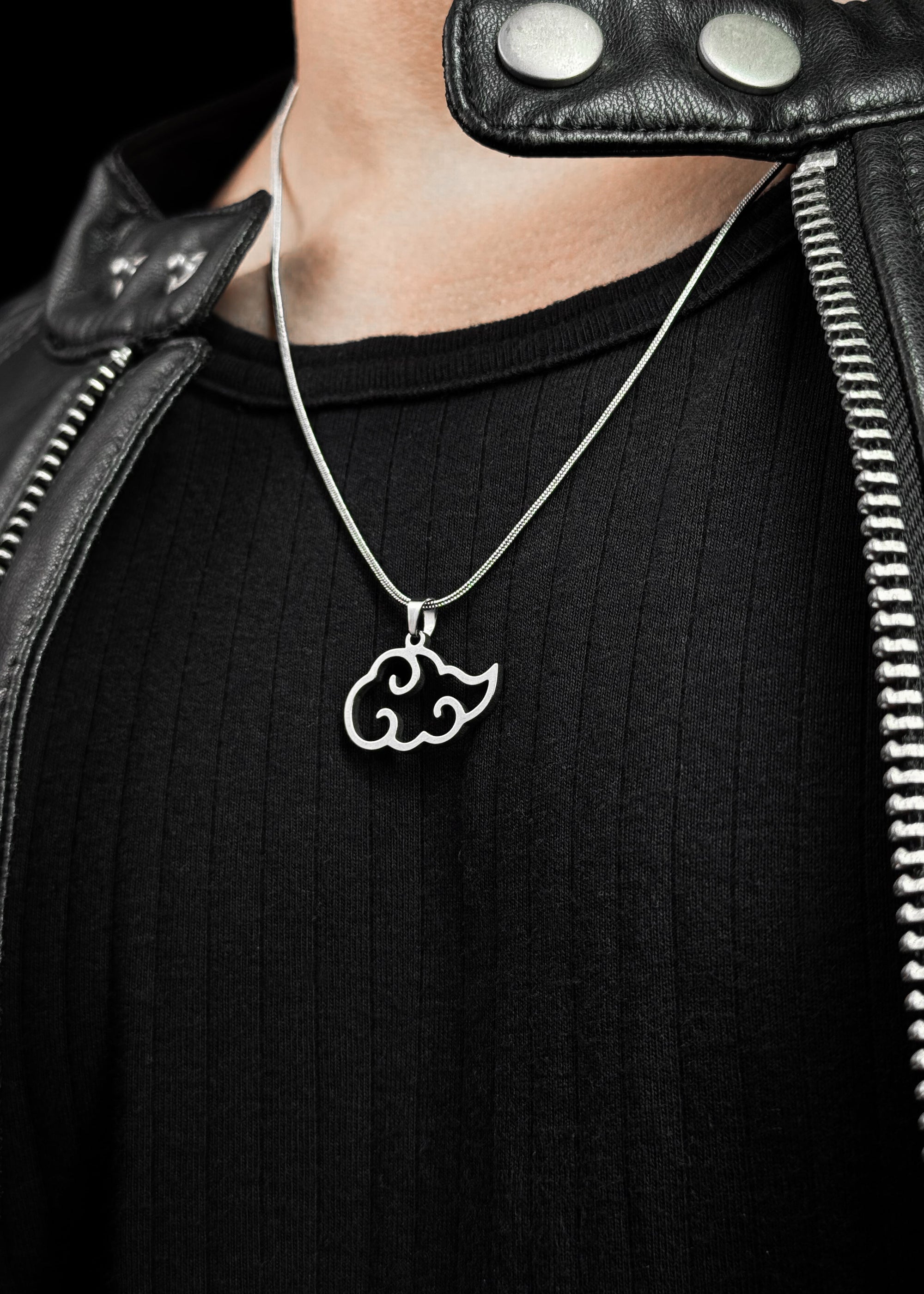 AKATSUKI / PENDANT WITH CHAIN