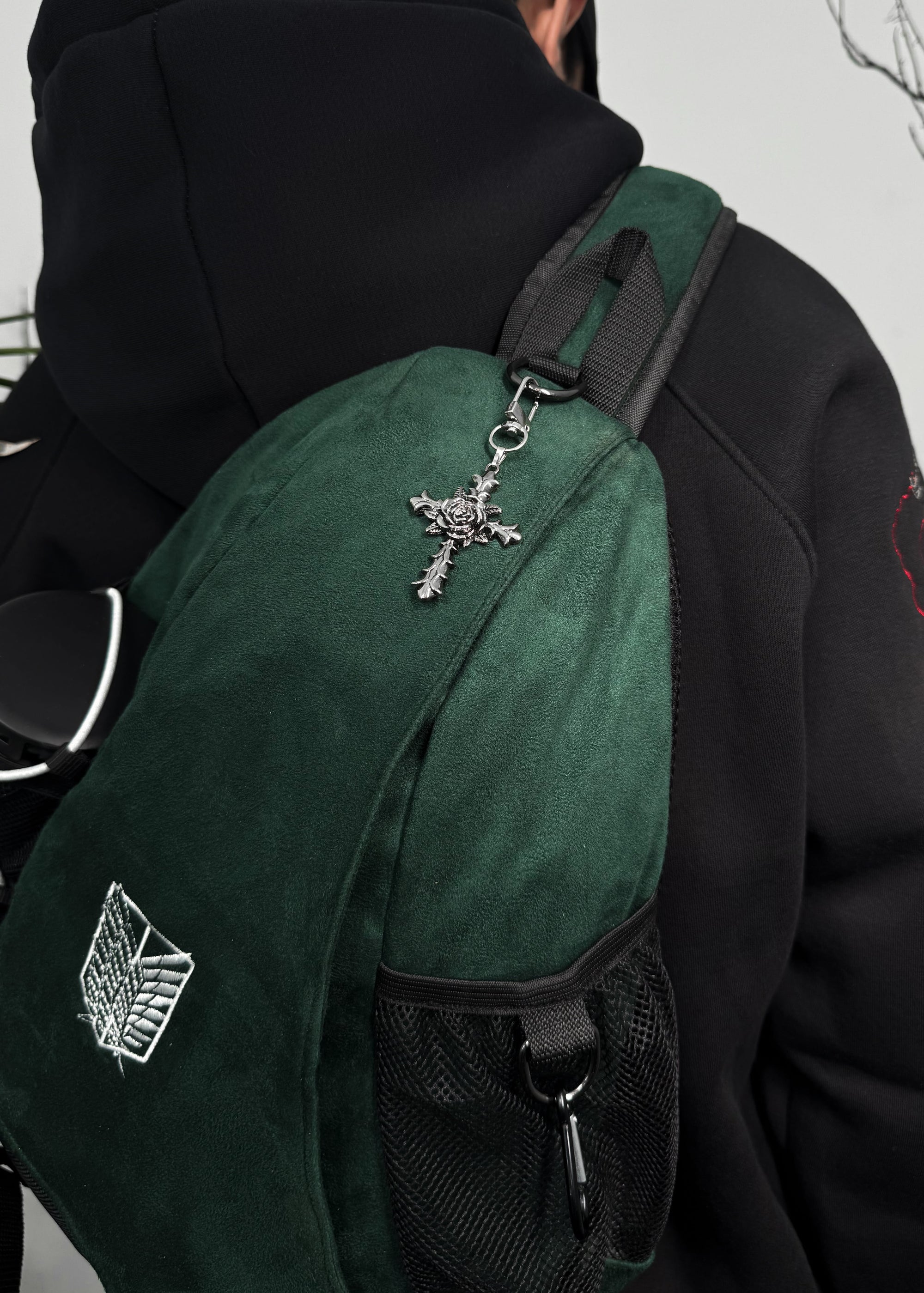 AOT SUEDE / CROSSBODY BACKPACK