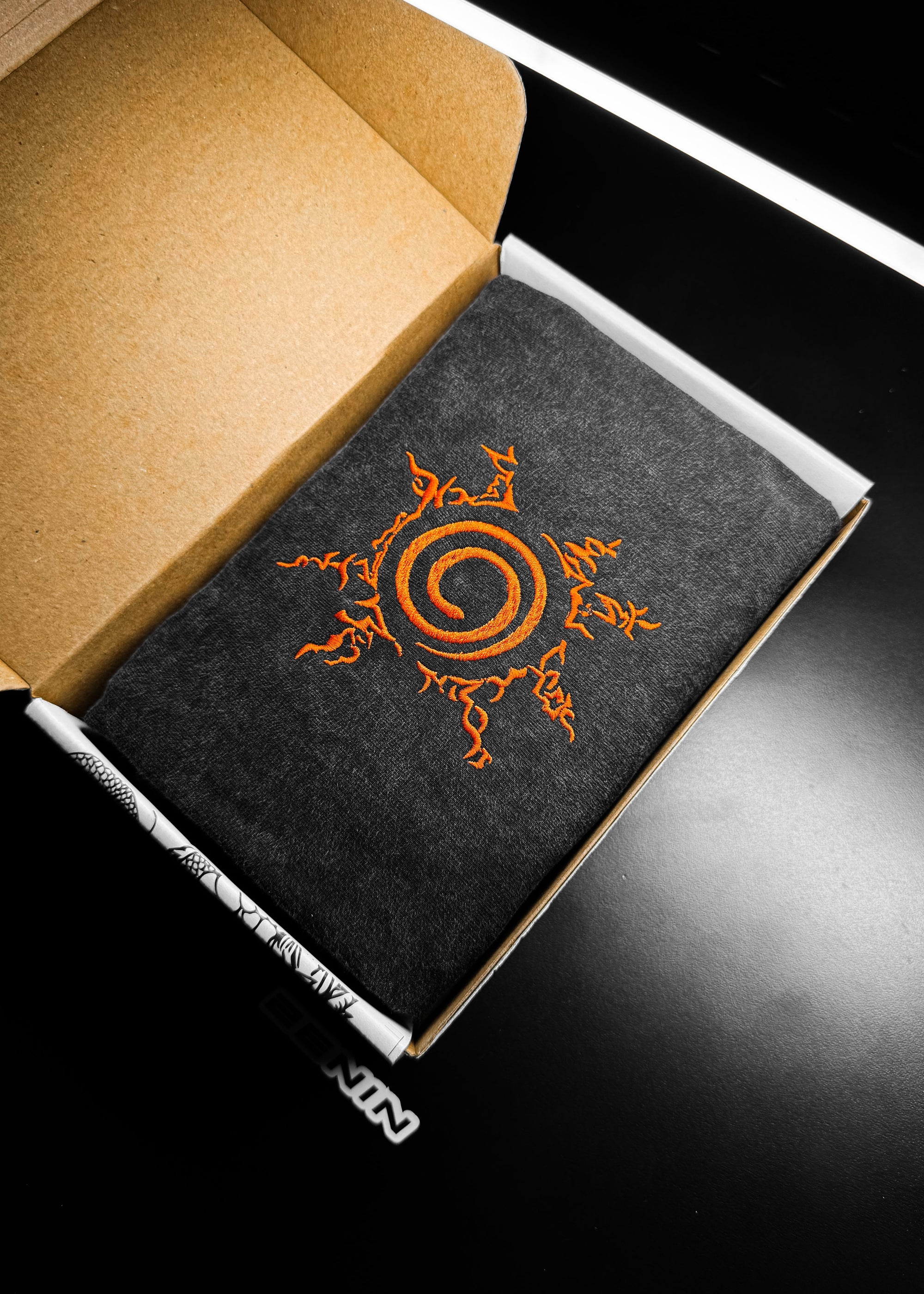 KURAMA / OVERSIZED T-SHIRT